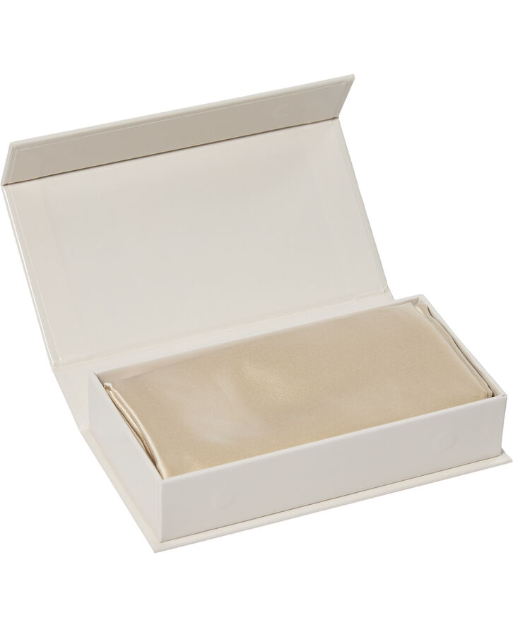Magasin du Nord Collection Silke pudebetræk med lynlås, 100 % morbærsilke, 60x63 cm, lys beige