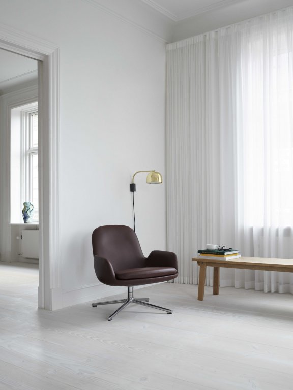 Normann Copenhagen Grant wandlamp 43cm zwart