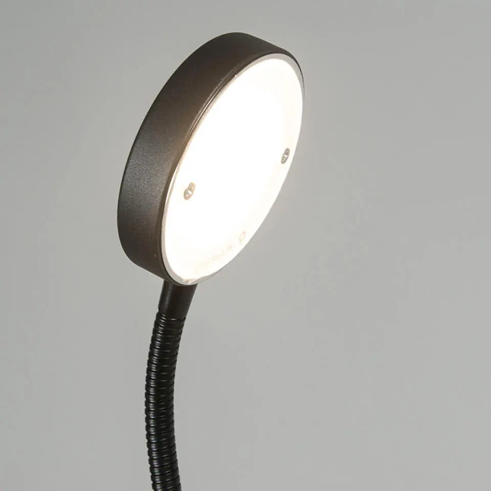 Qazqa vloerlampen trax zwart geïntegreerde led