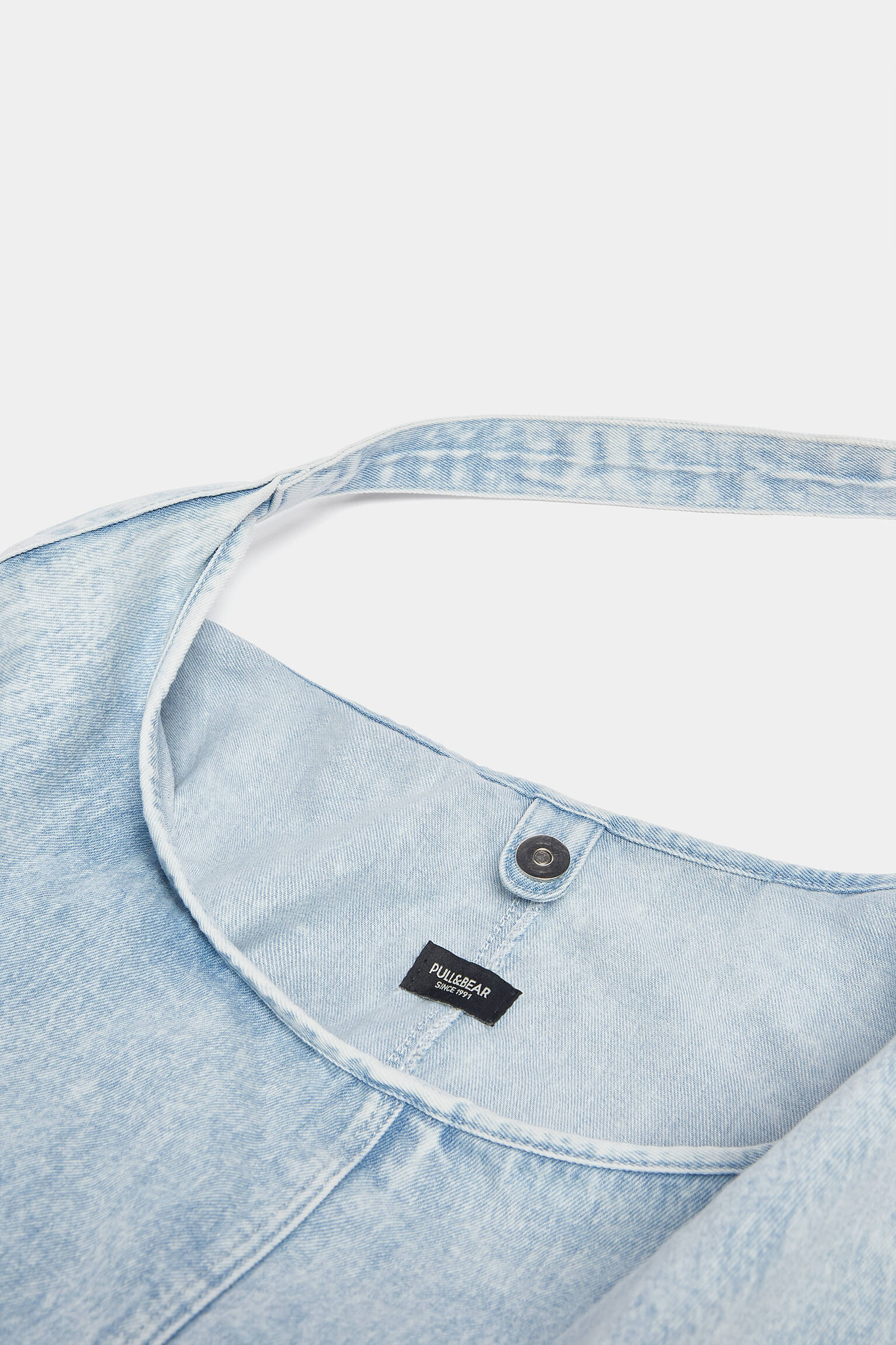 BOLSA DE COMPRAS EM JEANS - Jeans