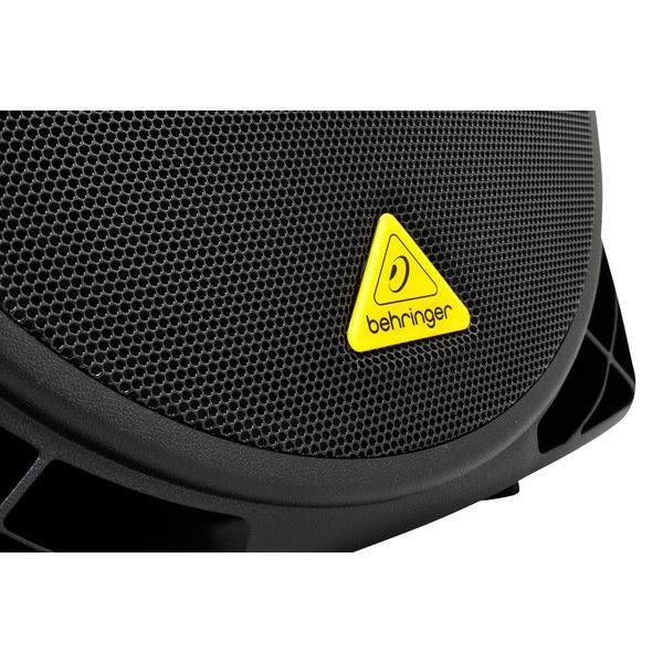 Behringer Eurolive B215XL