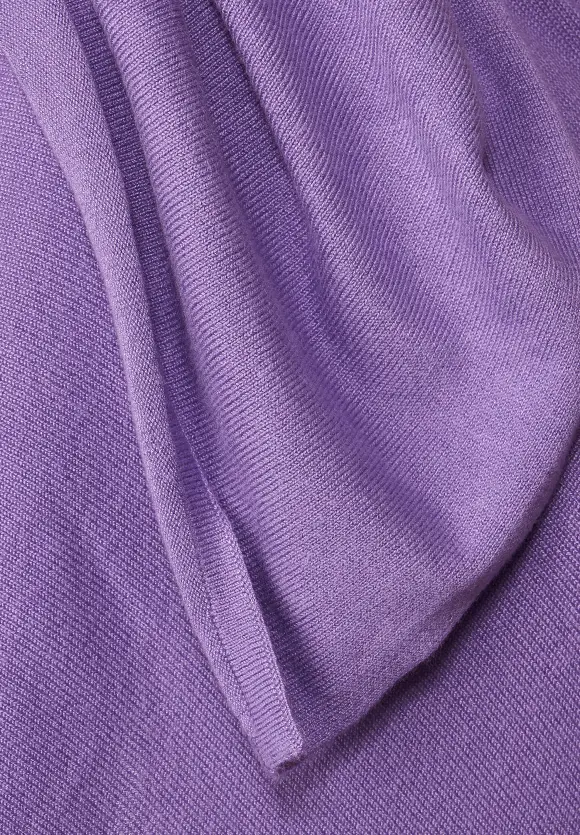 Strickponcho mit Rollkragen - lupine lilac