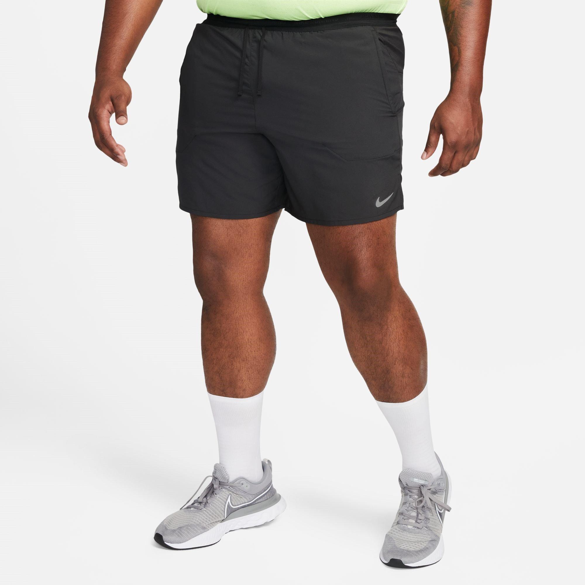 Nike Stride 7In Short