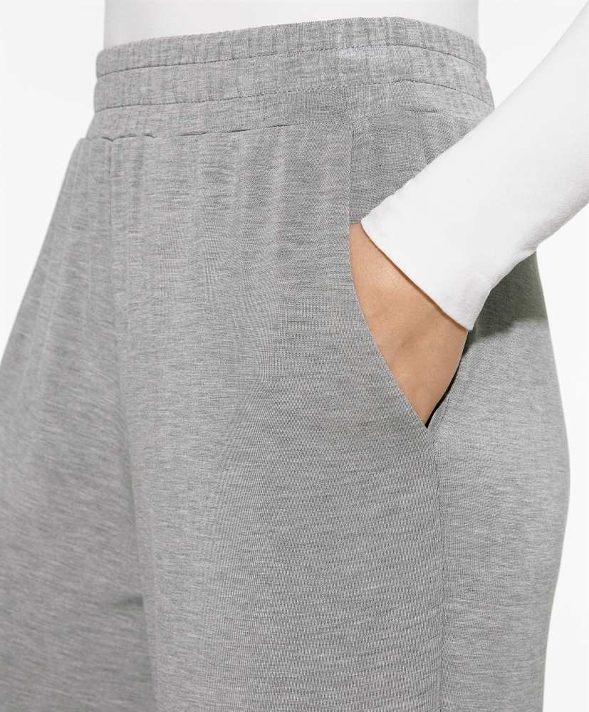 Calça jogger em modal macio ao toque