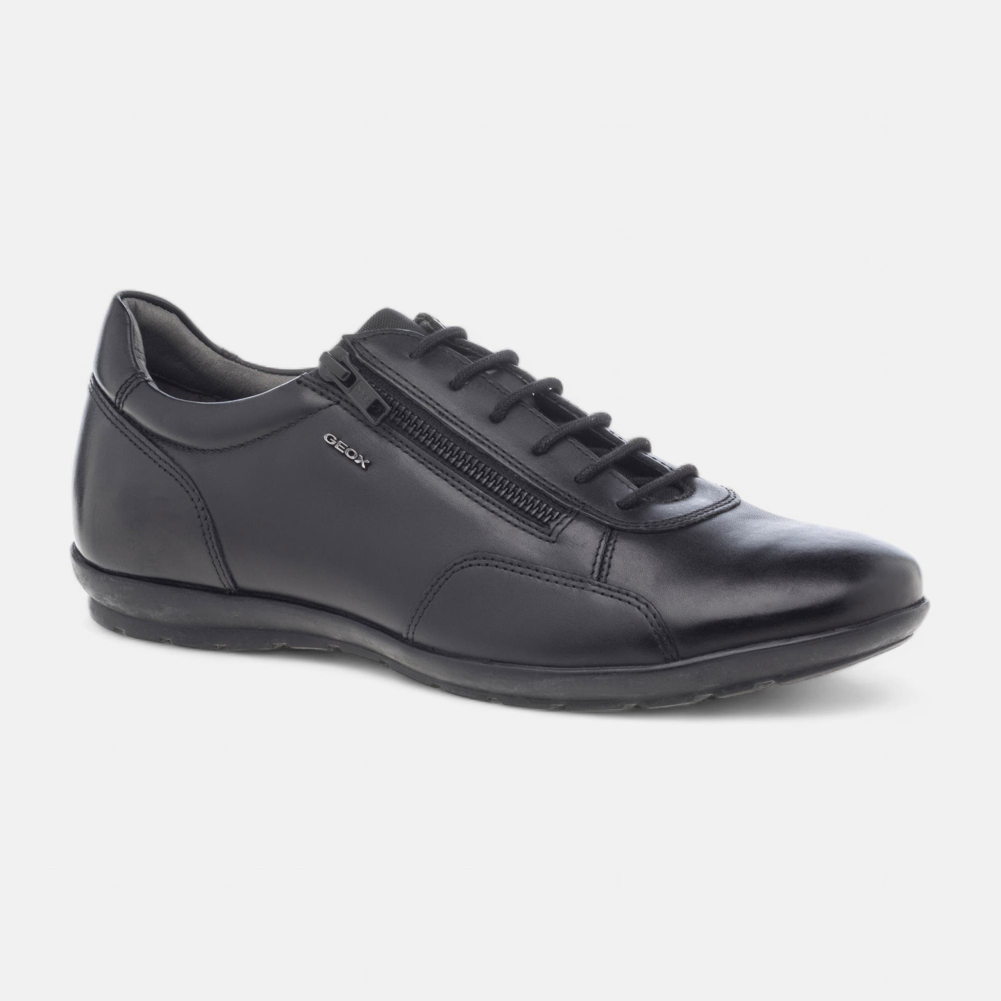 Baskets basses Homme en cuir noir