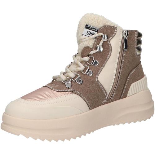 Chika 10 - WALK 03 Beige