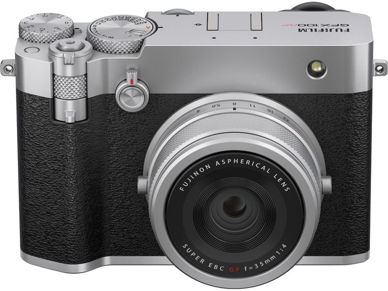 Fujifilm Fotokamera GFX 100RF Silber GFX-Kamera mit fest verbautem Objektiv und bringt die Mittelformat-Bildqualität in ein ultrakompaktes Design