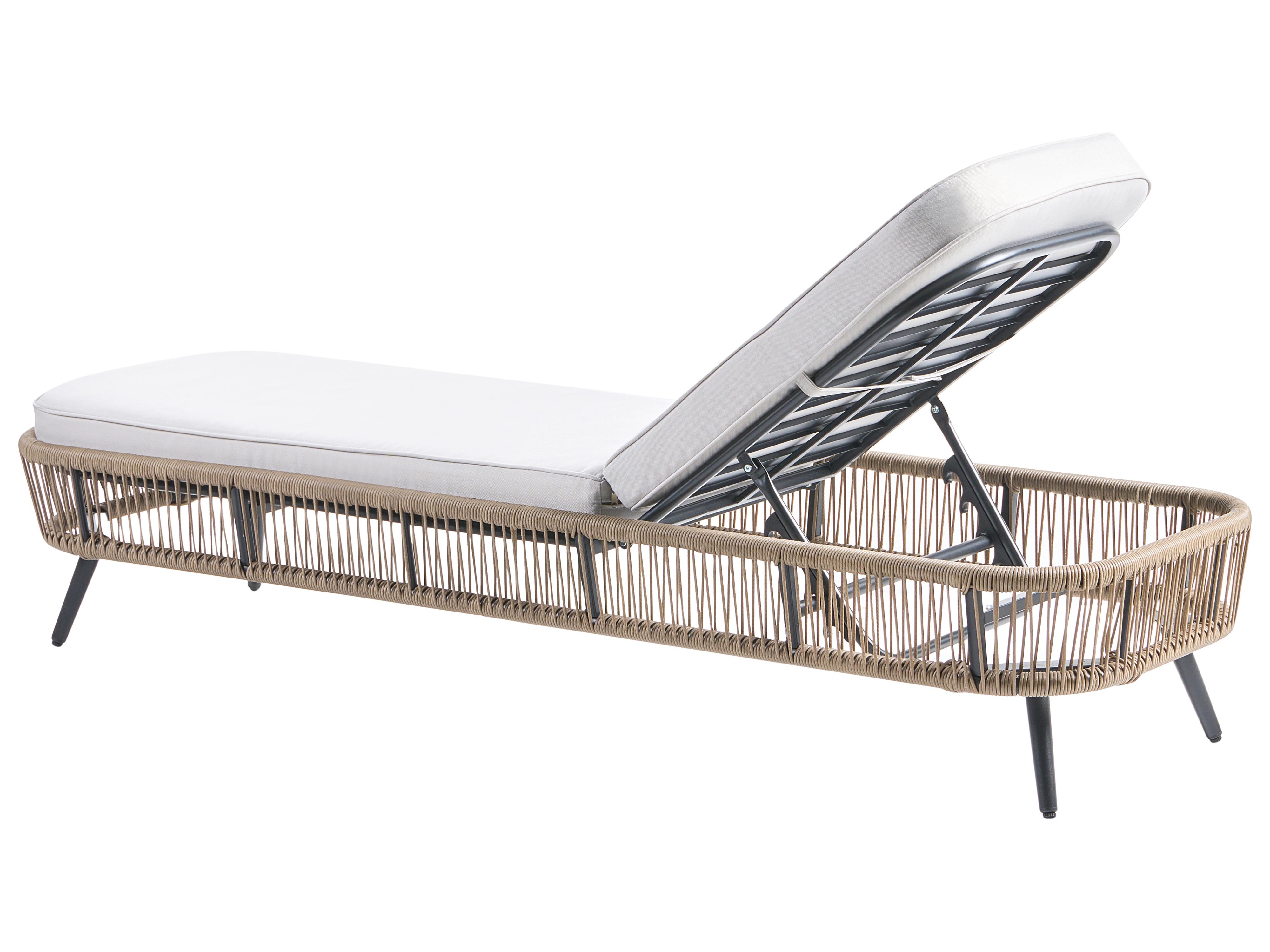 Ligstoel met kussen ZERI PE rotan Lichtbeige