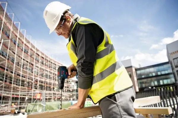 Bosch SLAGBOREMASKINE GSB 18V-55 2X4A PC LBOXX