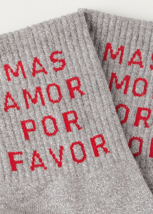 Meias curtas com estilo divertido