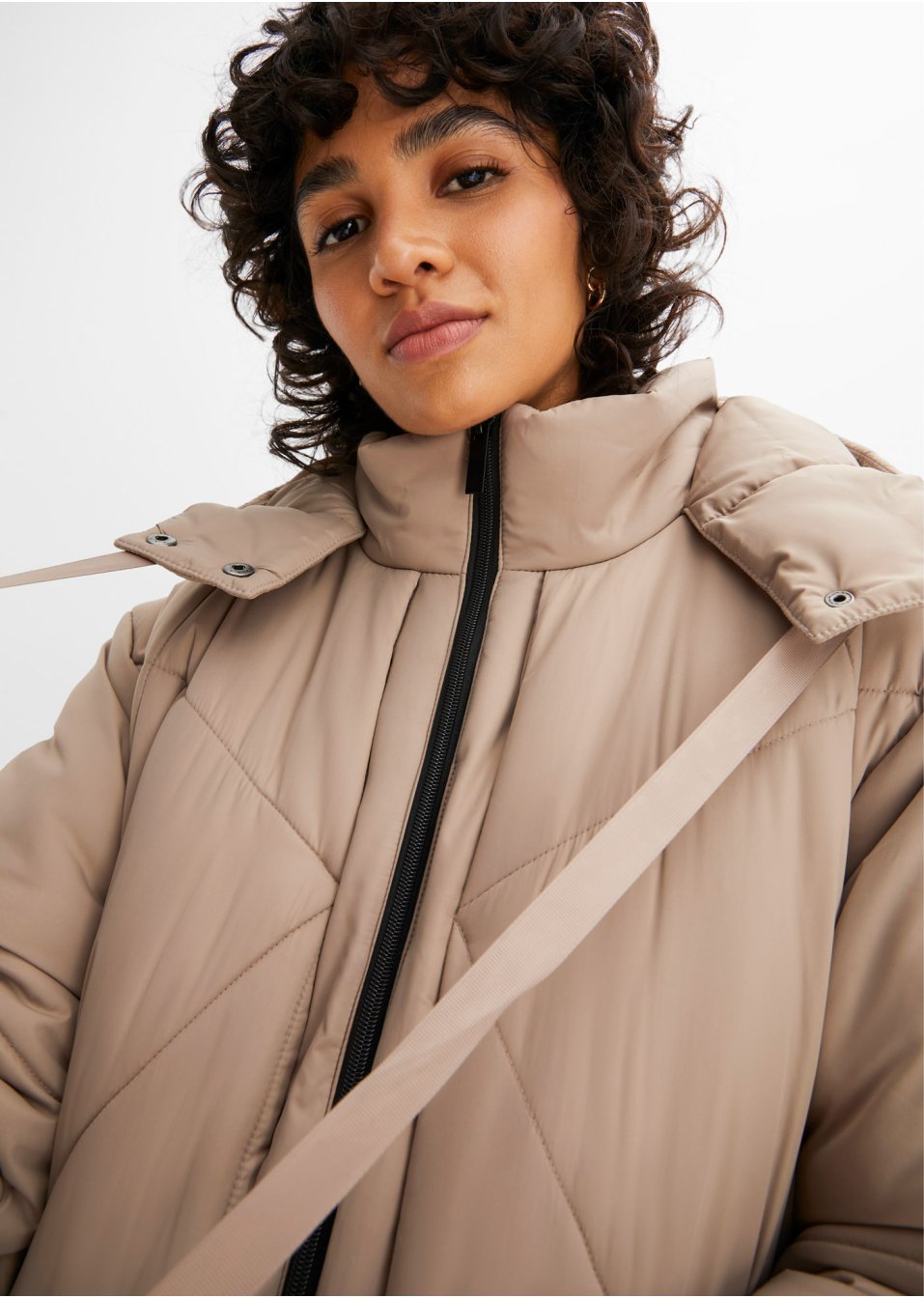 Manteau doudoune oversized avec zip latéral