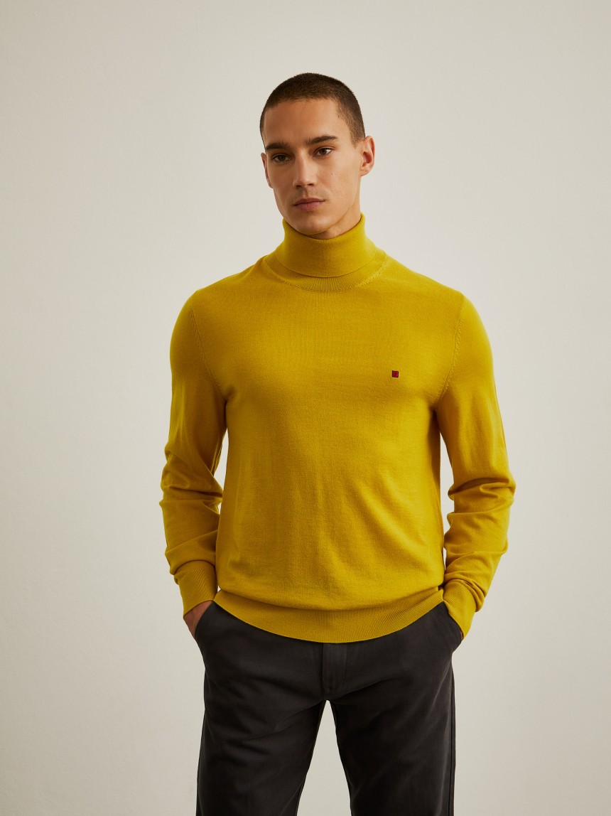 Camisola de gola alta 100% lã