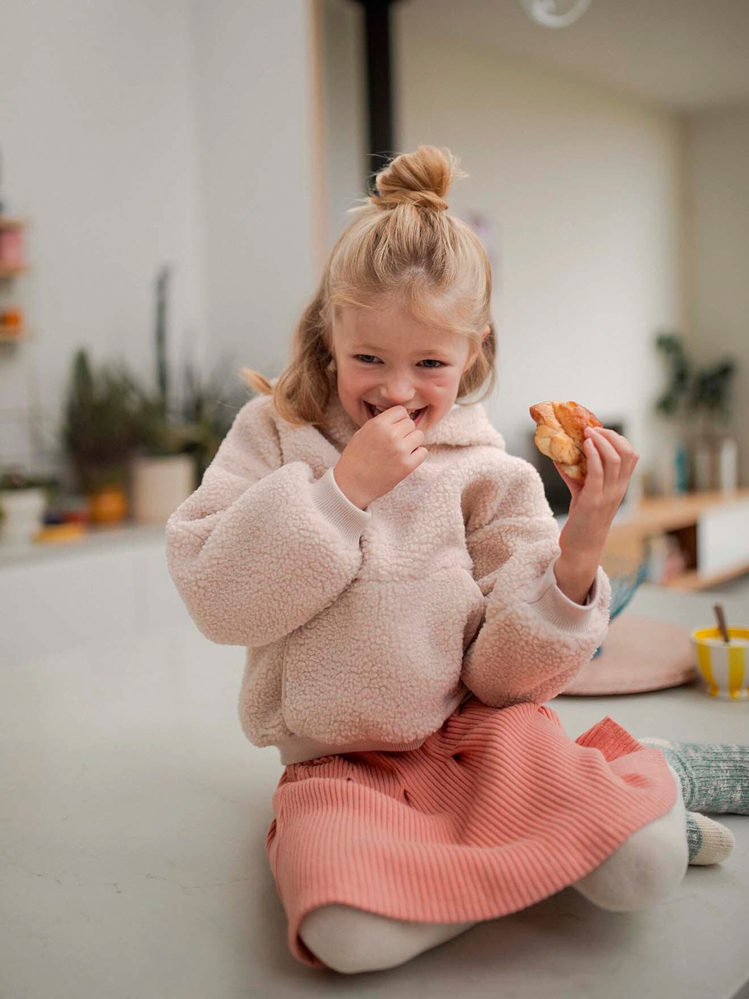 Vertbaudet Mädchen Kapuzenpullover aus Teddyfleece wollweiß