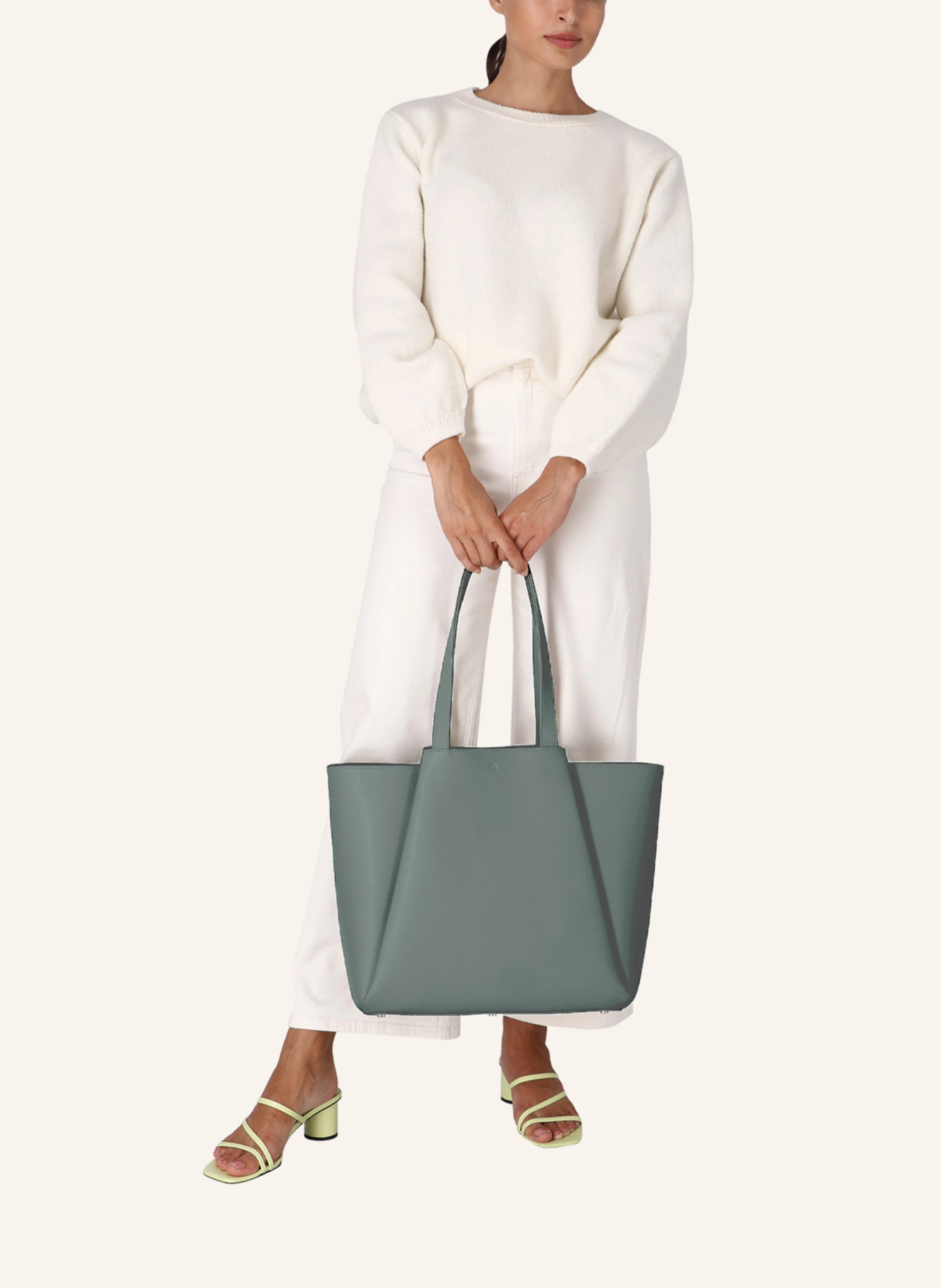 KAAI Schultertasche PYRAMID