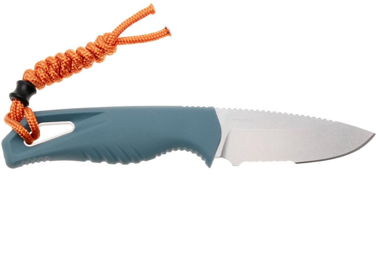 Benchmade Intersect 18050S CPM MagnaCut, Depth Blue Santoprene, Serrated vaststaand mes