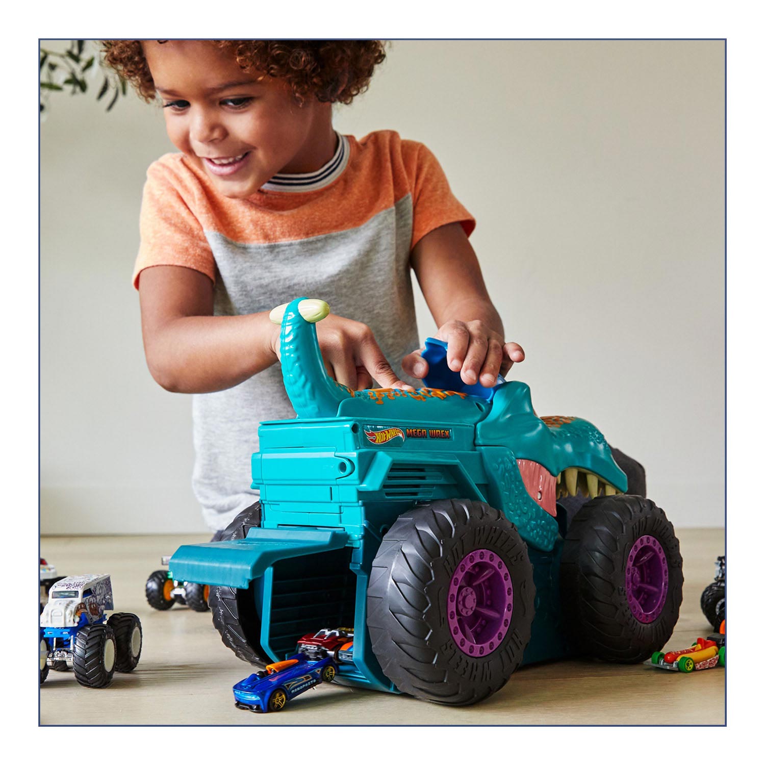 Hot Wheels Monster Truck - Car Chompin' Mega-Wrex