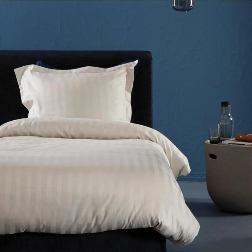 Dekbedovertrek Damai Linea Ivory Satijn-140x200/220