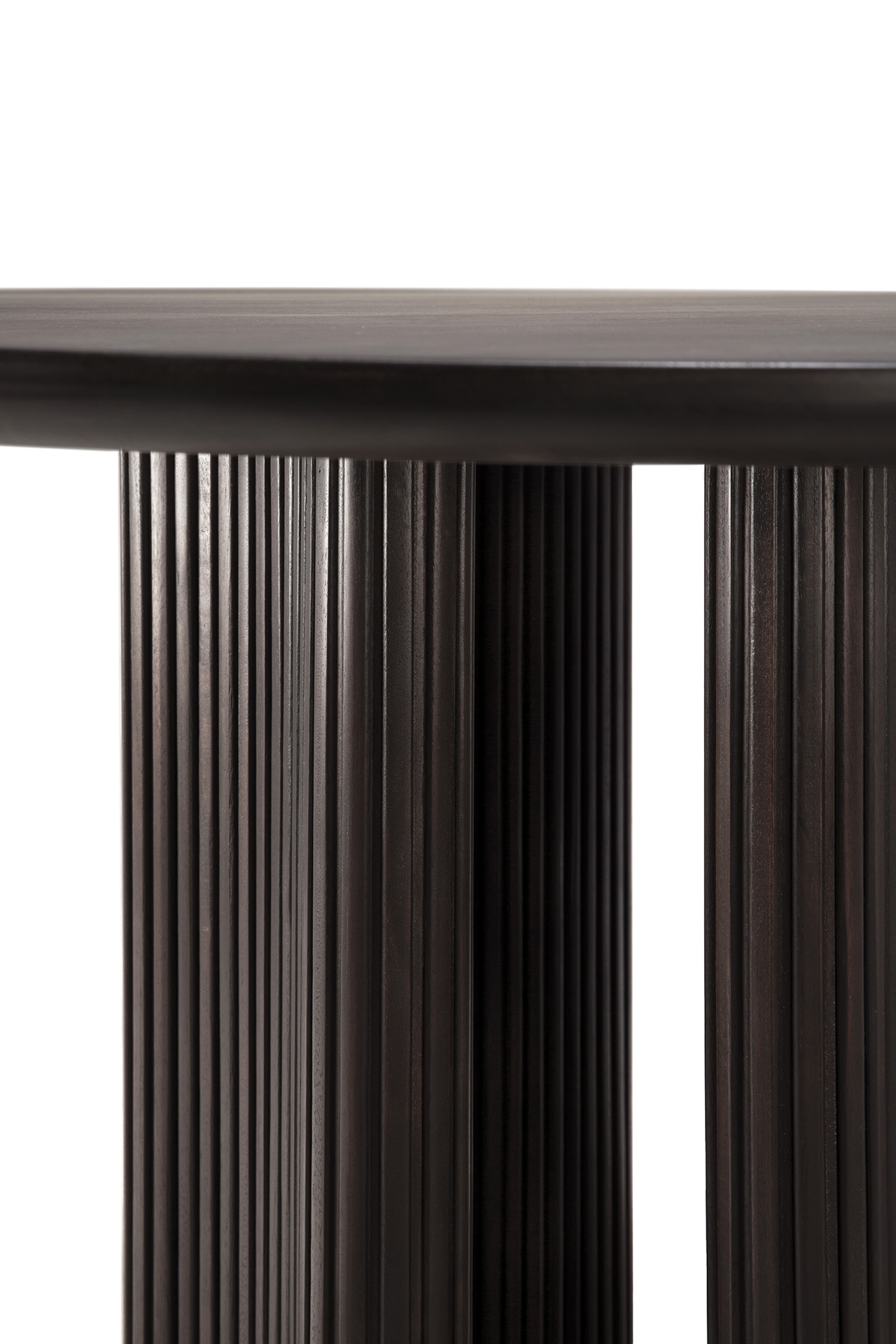 Ethnicraft - Roller Max eettafel 150 rond  - donker mahonie