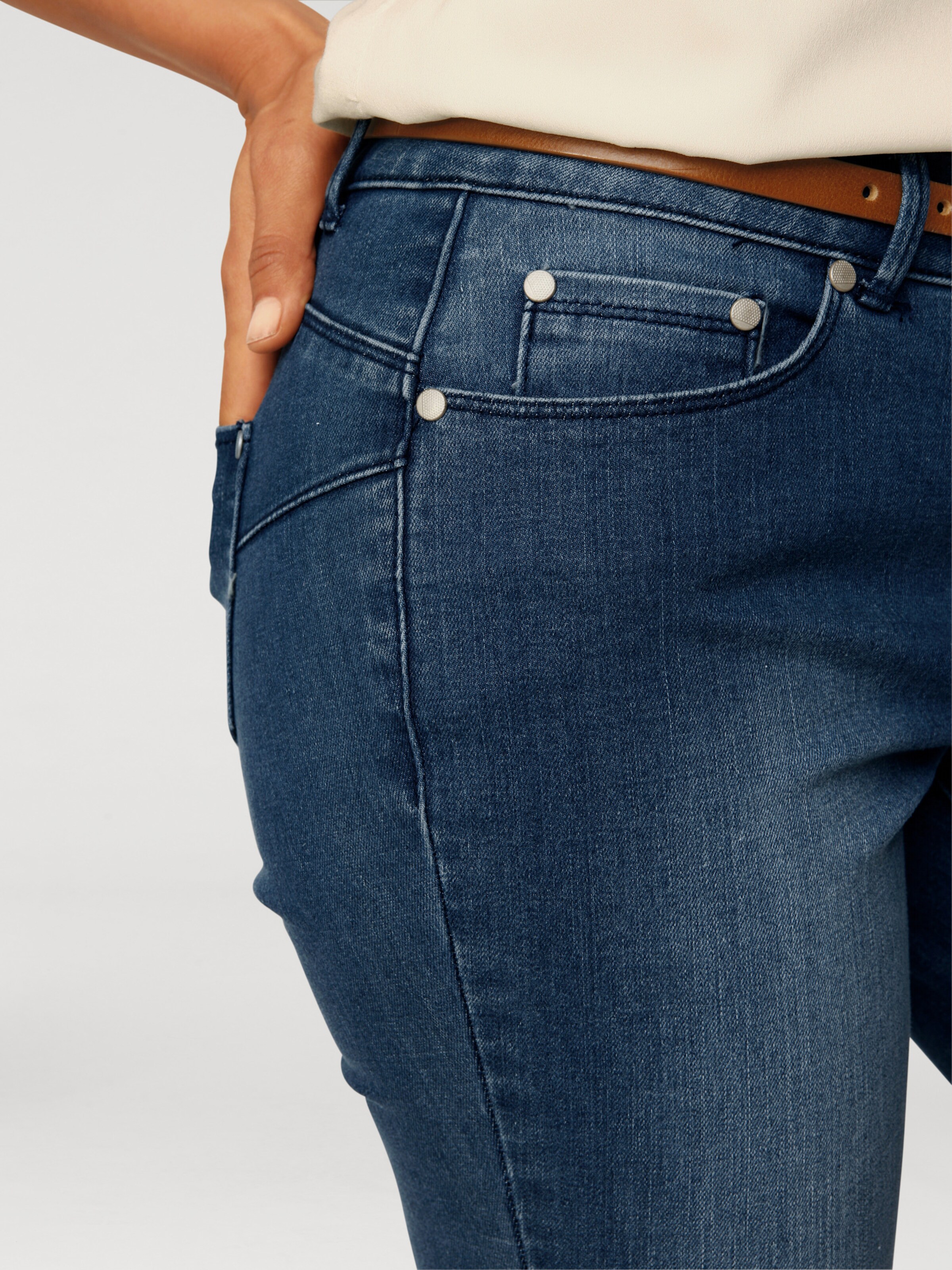 Bauchweg-Jeans