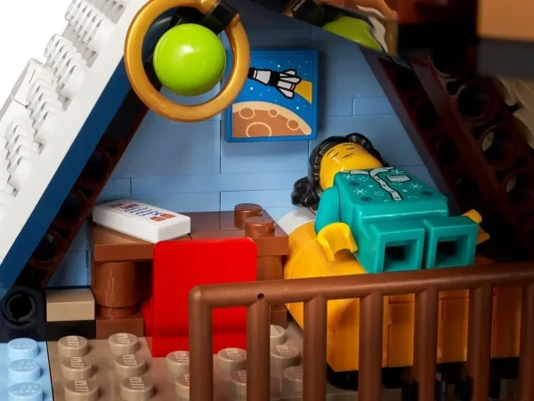 LEGO Creator Expert 10293 Julemandens besøg