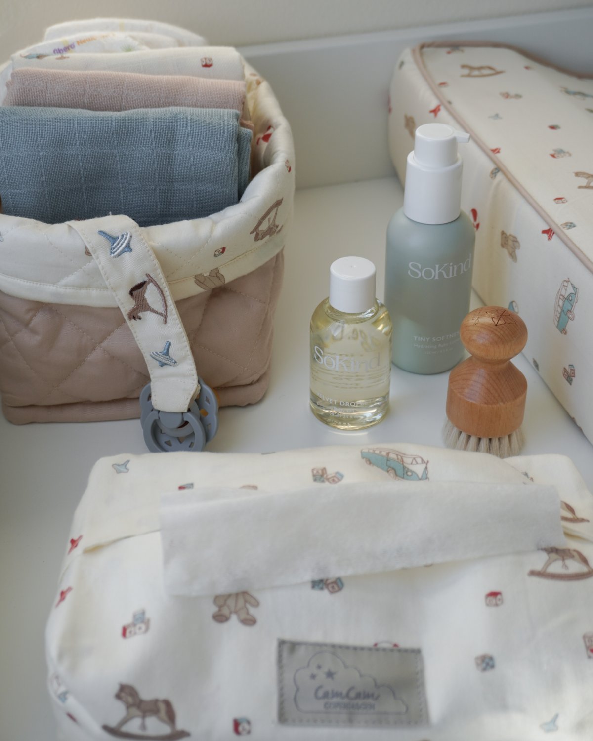Oppbevaringskurv 2pk – Reversibel Quilt – Økologisk
