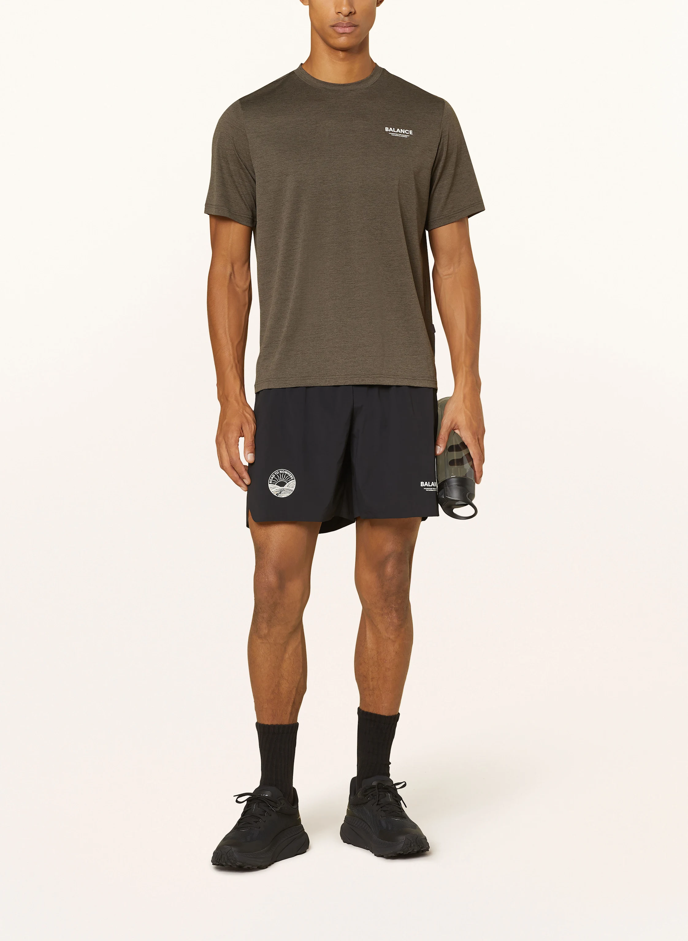 PAS NORMAL STUDIOS Laufshirt BALANCE