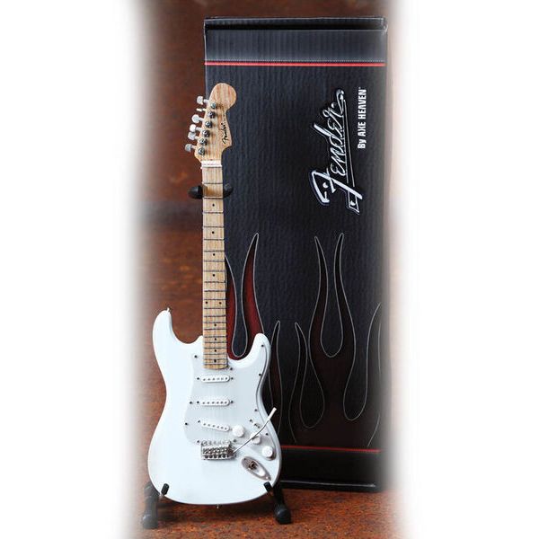 Axe Heaven Fender Stratocaster White