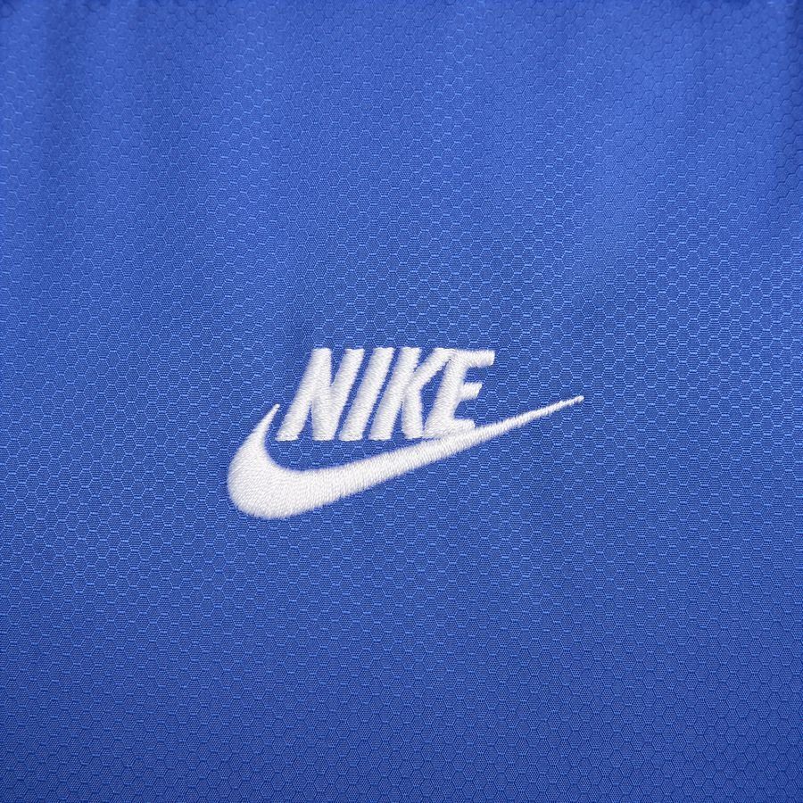 Nike Sportswear Club