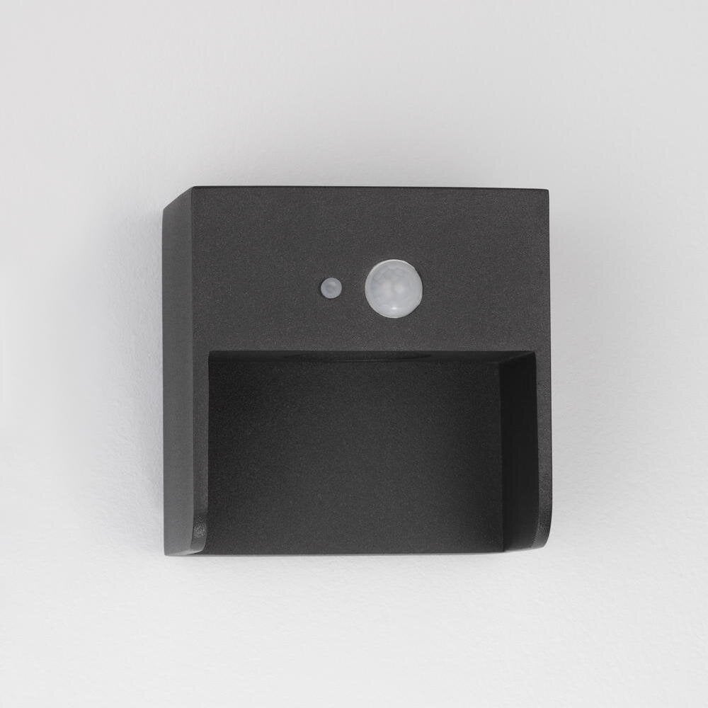 Marta LED-zonnewandlamp in antraciet, 1W, 57lm, IP65 met bewegingsmelder