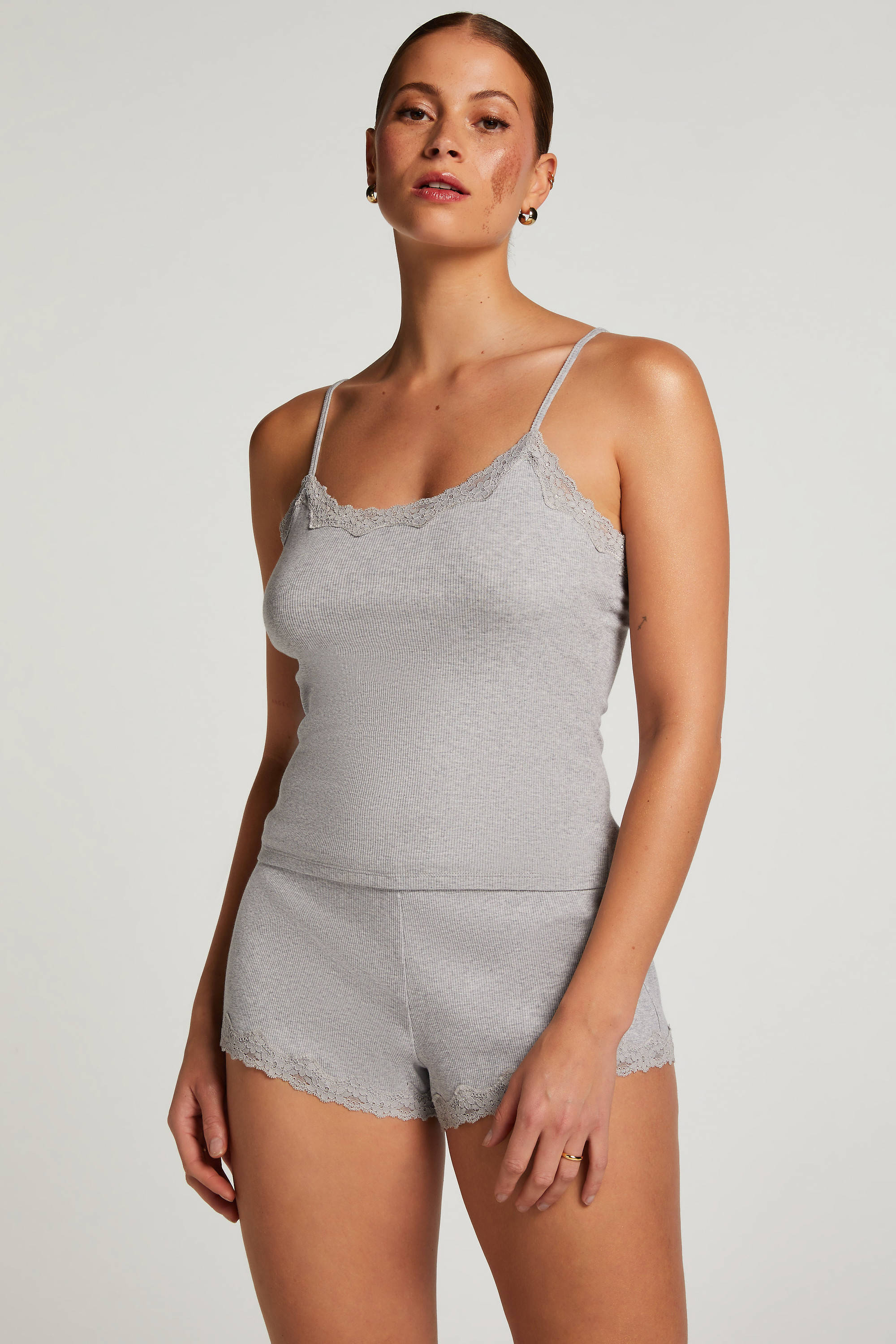 Hunkemöller shortama grijs