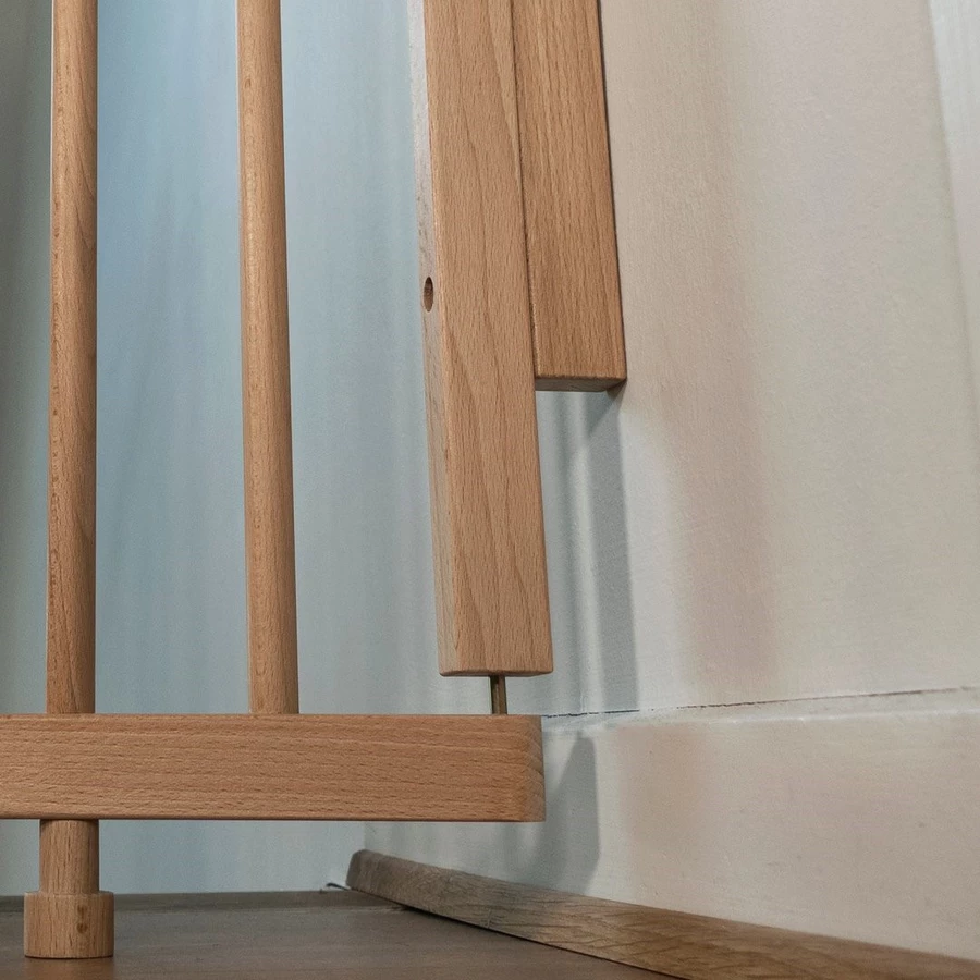 BabyDan Adjust Pro Stair Gate Baluster Edition, 74,5 bis 114 cm