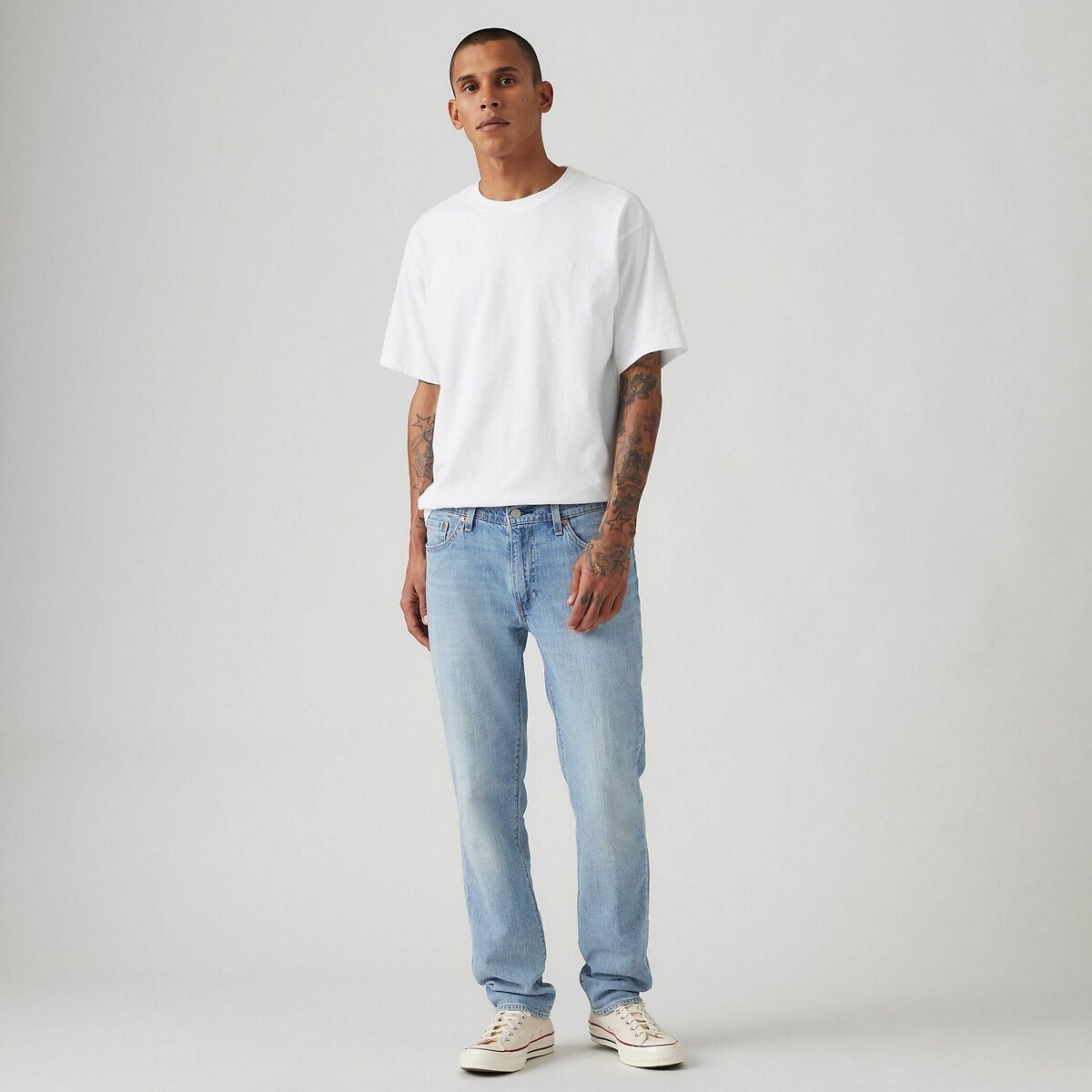 Calça jeans slim 511® da Levi's em algodão e linho.