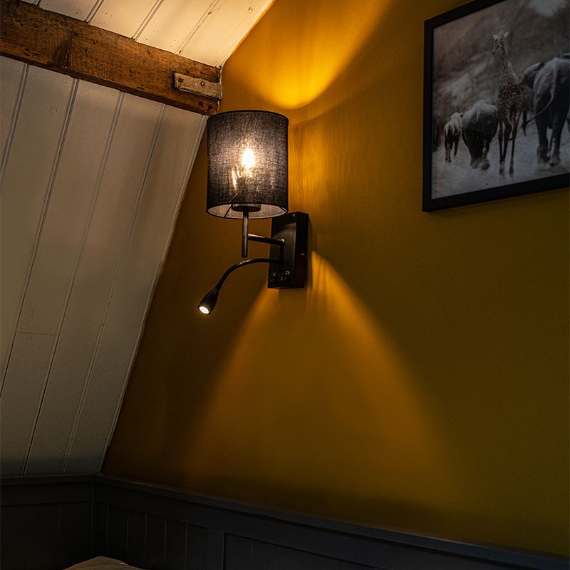 Moderne wandlamp zwart met katoenen kap - Stacca