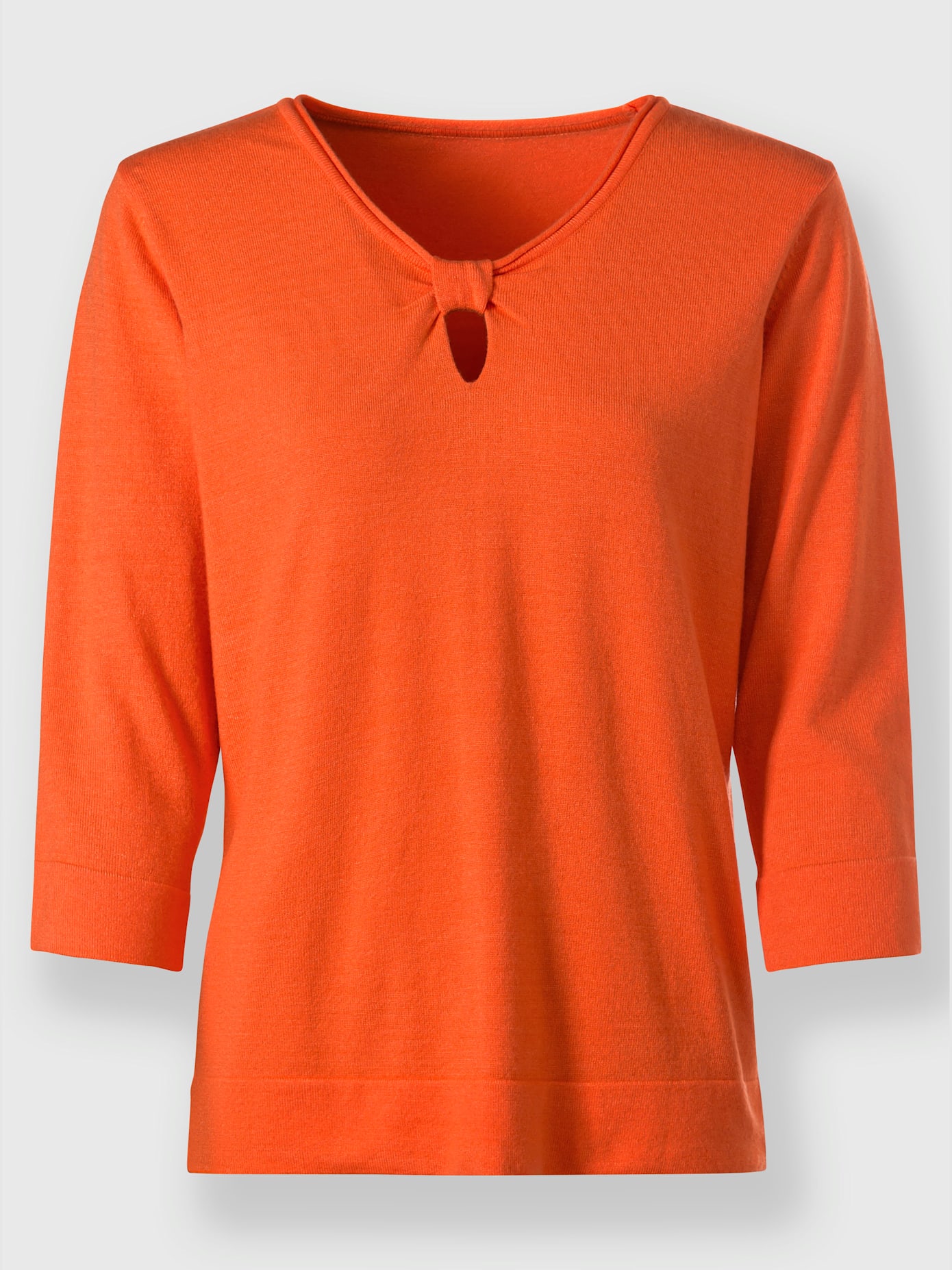 Pull encolure séduisante