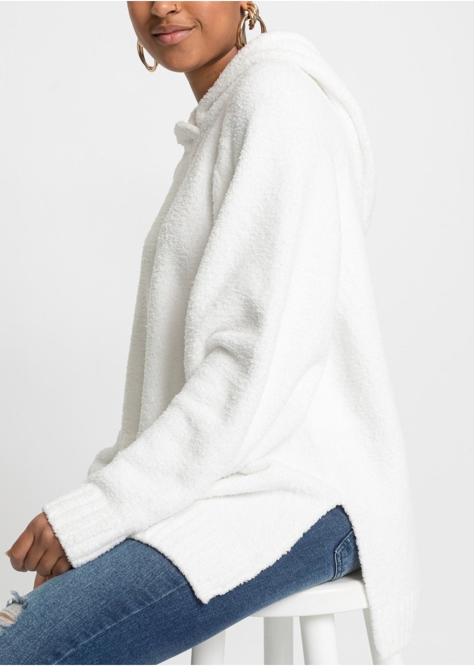 Pull à capuche en maille peluche