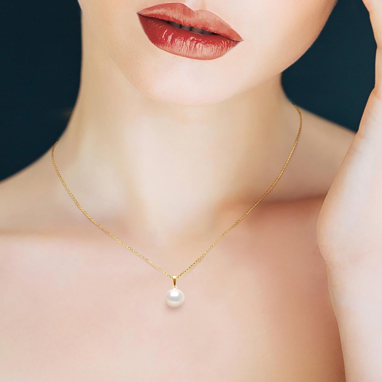 Mitzuko Pendentif Or Jaune & Perle d'Eau Douce bouton blanc naturel