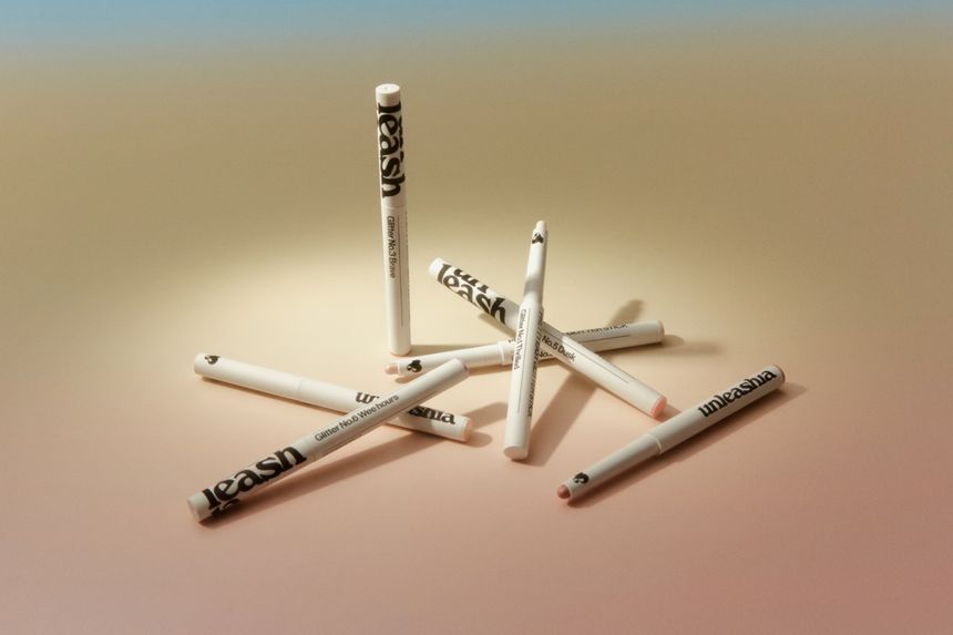 UNLEASHIA - Pretty Easy Glitter Stick Renewal - 7 kleuren