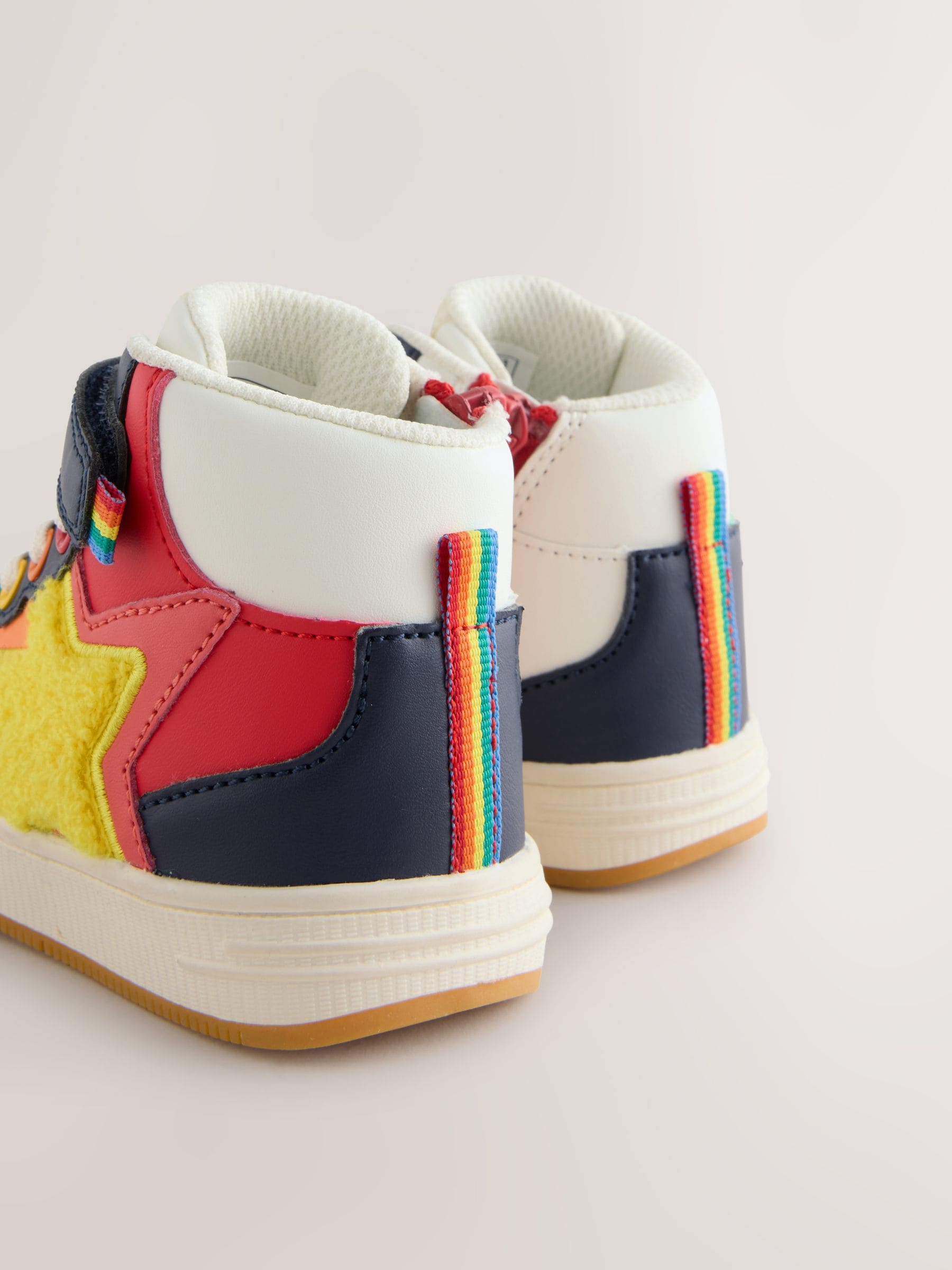 Meerkleurige bouclé met regenboog - Little Bird by Jools Oliver - Hoge sneakers met sterren