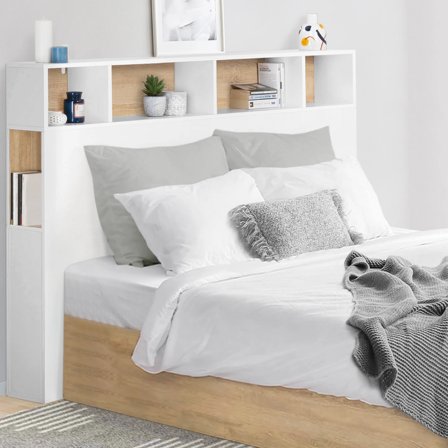 Tête de lit sur pied CLEO 145 cm avec rangements fermés et niches blanc et façon hêtre