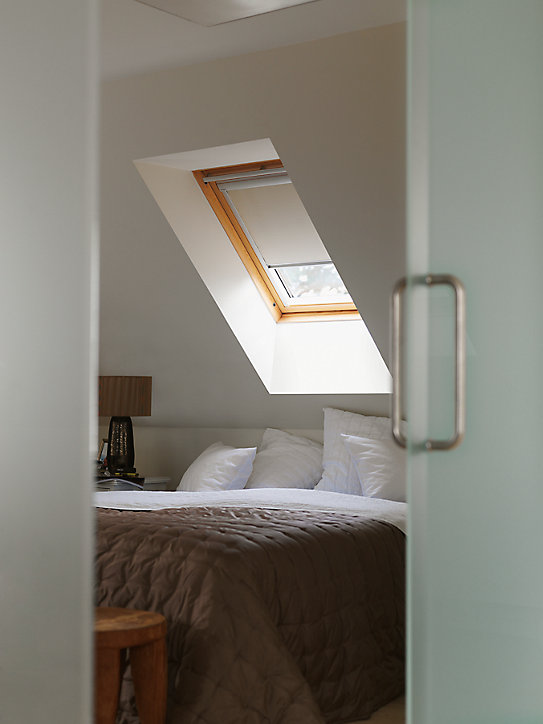 Store occultant fenêtre de toit Velux DKL M04 beige