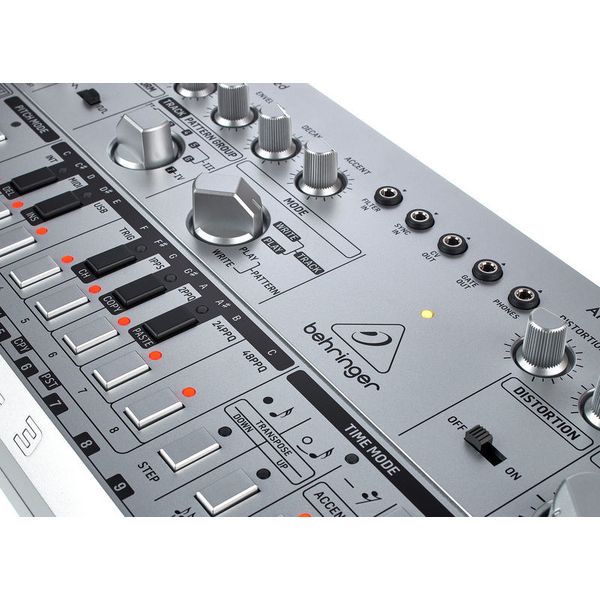 Behringer TD-3-SR