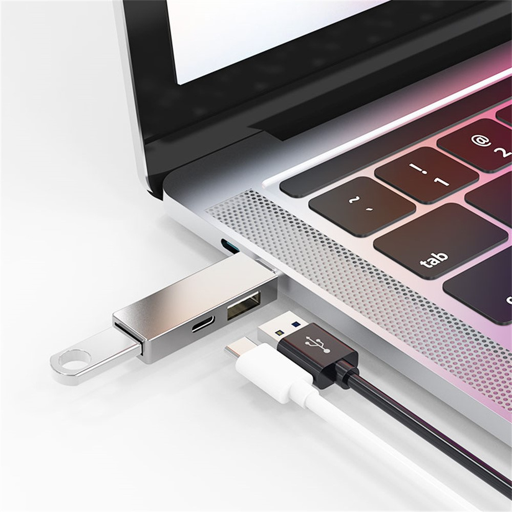 USB C (m) Multiport Adapter mit 2x USB 2.0/3.0 (w) und 1x USB C (w) - Silber