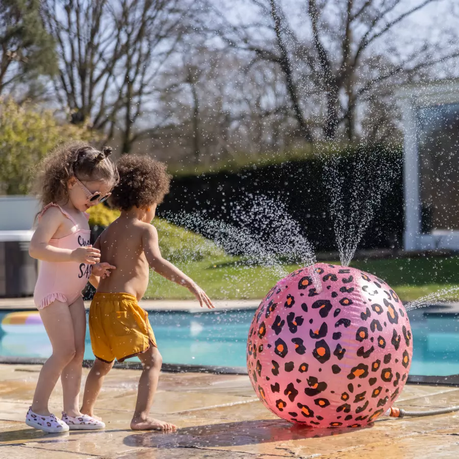 Swim Essentials Aufblasbarer Ballsprinkler Leopard 60 cm