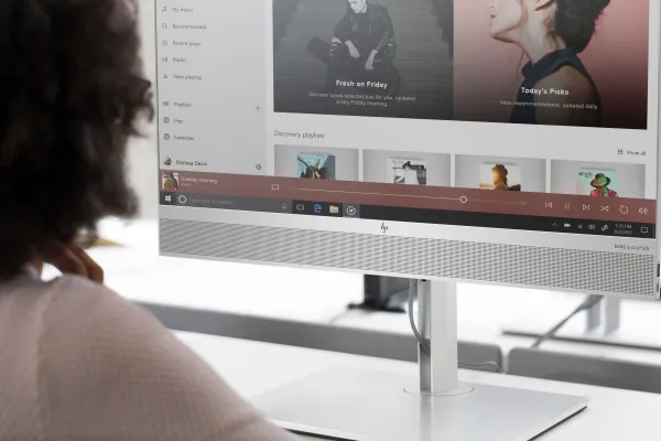 [OUTLET] - HP EliteOne 800 G6 - Alt-i-én - Intel® Core™ i7 10700 / 2.9 GHz - vPro - RAM 16 GB - SSD 512 GB - NVMe, TLC - Intel® UHD Graphics 630 - GigE - WLAN: 802.11a/b/g/n/ac/ax, Bluetooth 5.1 - Win 10 Pro 64-bit - skærm: LED 27