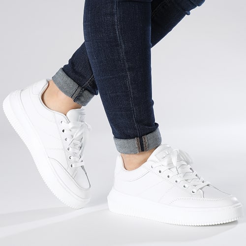 Baskets Femme Chunky Cupsole Badge 0926 White