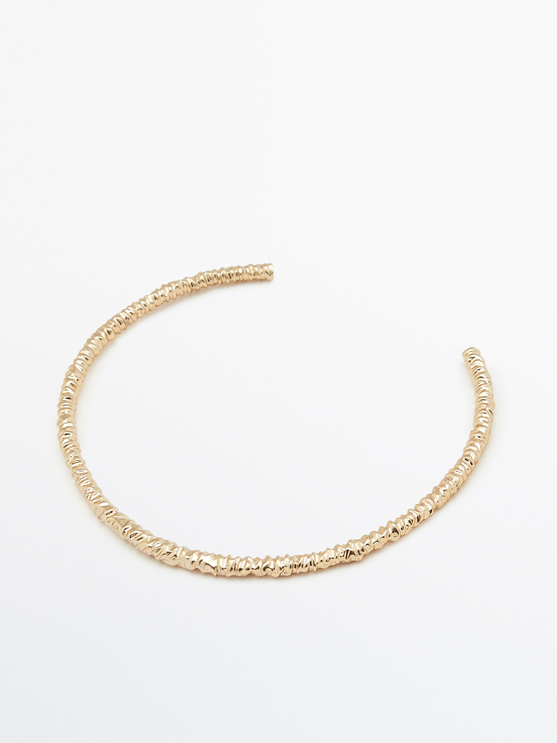 Colar choker texturizado banhado a ouro - DOURADO