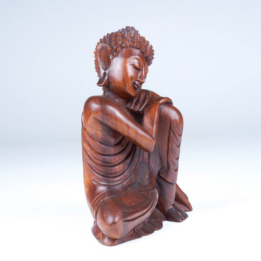 Handgeschnitzter 'Buddha träumend', B 20 cm, H 33 cm, T 20 cm von fischer's lagerhaus