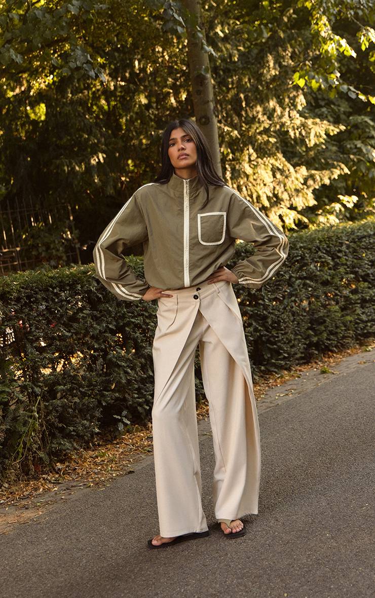 Ecru Pantalon À Jambes Tonneau Avec Détail Plissé