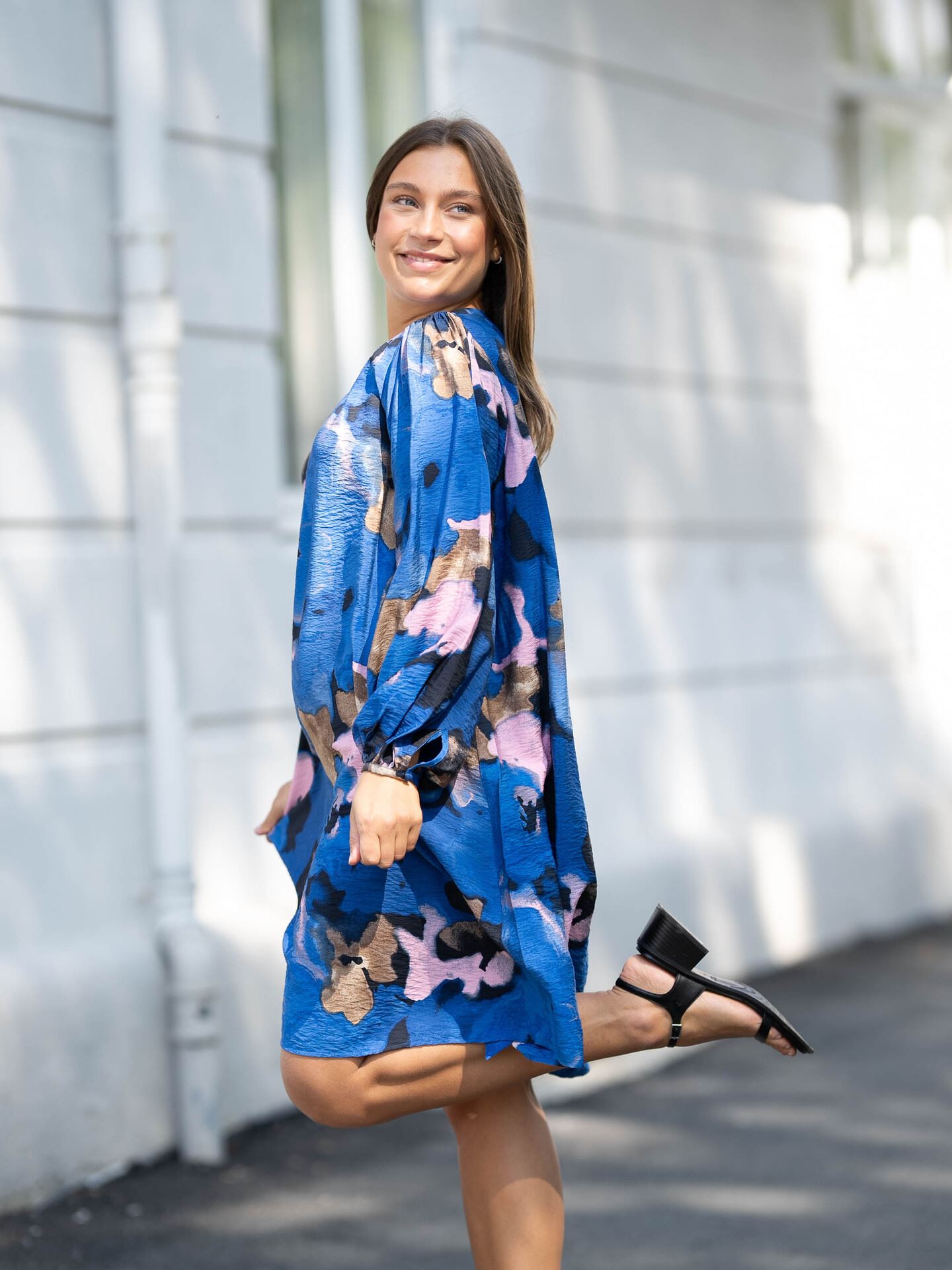 Mariette Long Sleeve All Over Print Short Dress