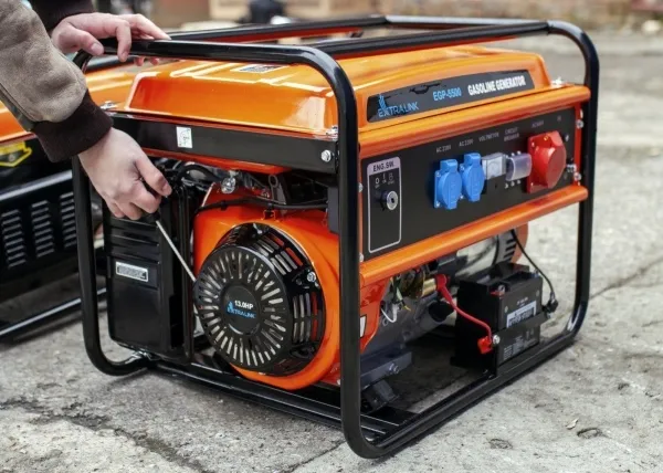 Extralink EX.30356, 5000 W, 220 V, 25 L, Benzin, 1,87 l/t, Manuel/Elektronisk